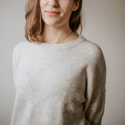 Emma Julia Martschinke