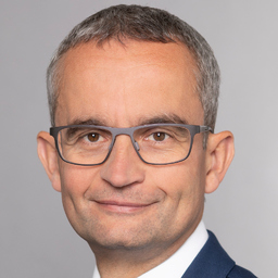 Dr. Michael Rath