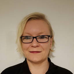 Susanne Wolf