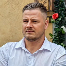Simon Hentschke