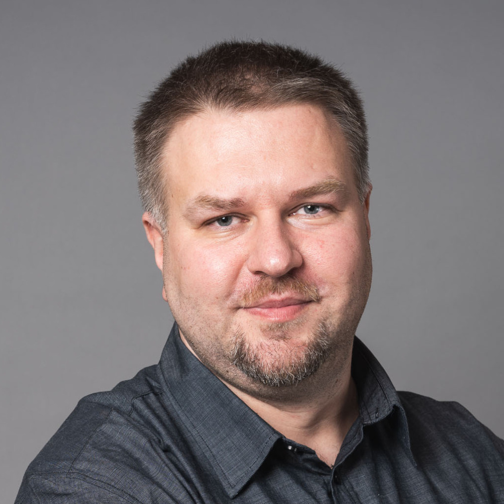 Karl Förster Senior WebDeveloper helpcheck GmbH XING