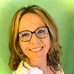 Evelyn Ritzmann