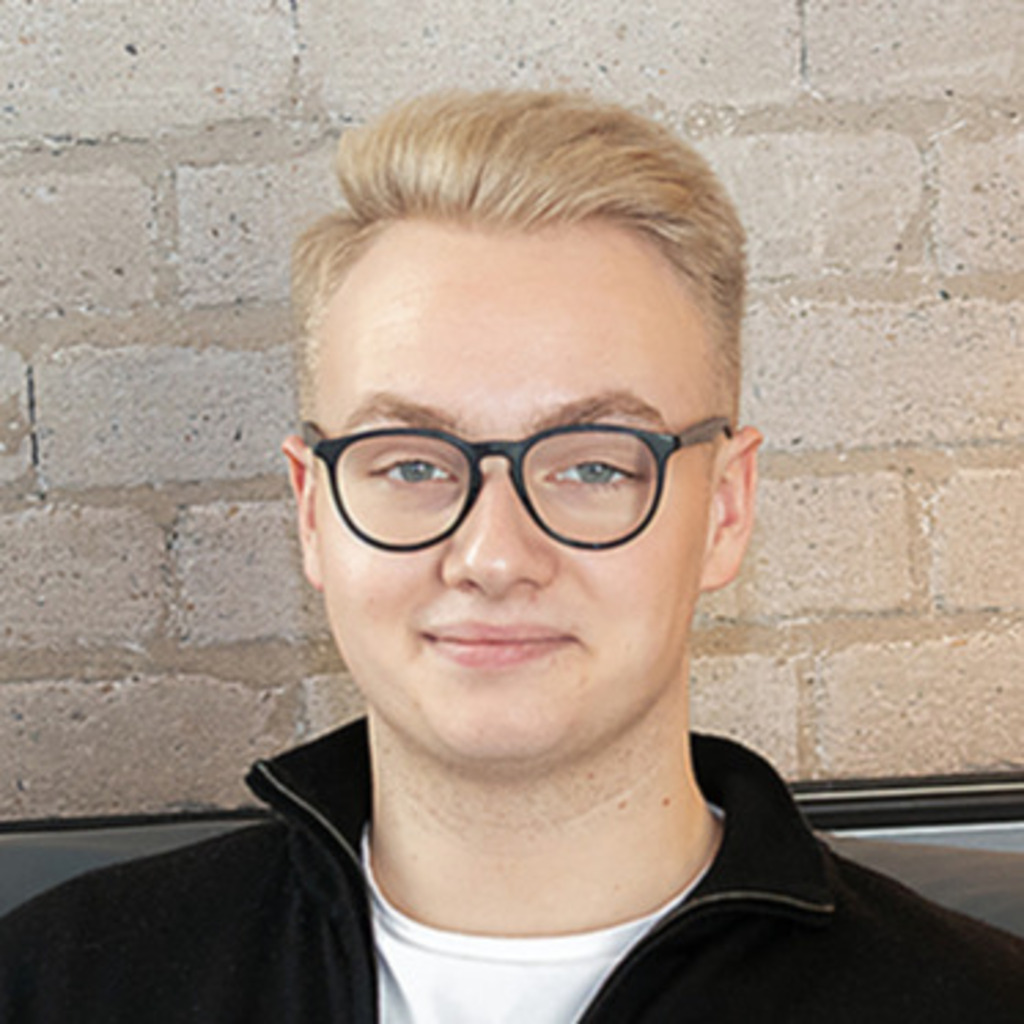 Frederik Niklasch Kaufmann für Büromanagement 2mal6 GmbH Umsetzungs