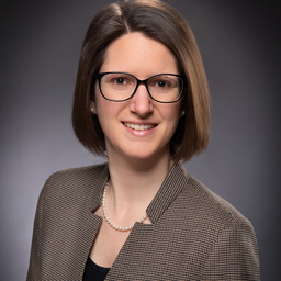 Dr. Katharina Artinger
