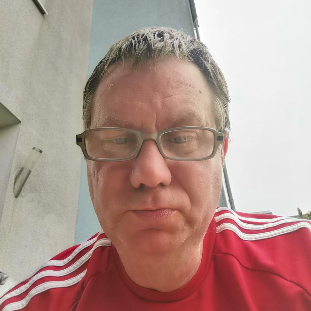 Robert Oswald Techniker FK Brandschutzmanagement und Mechatronik
