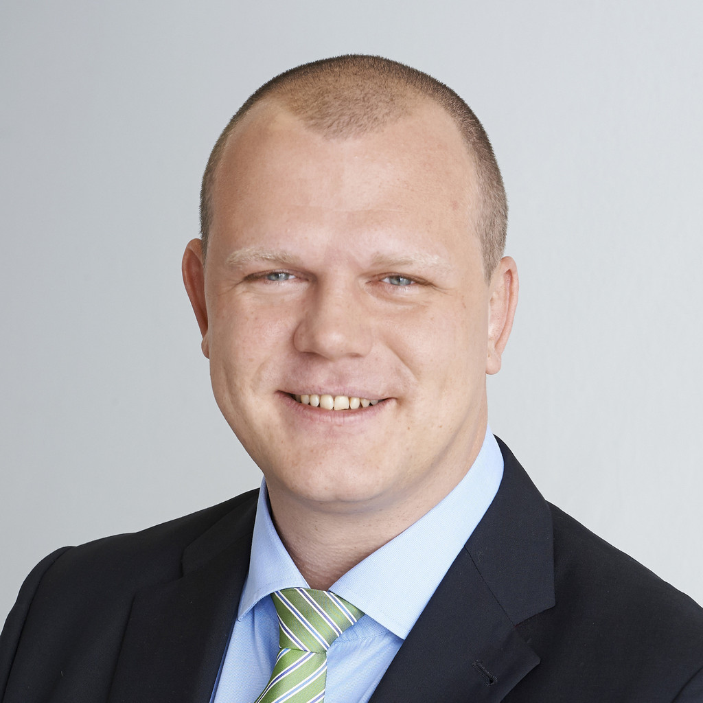 Martin Preßlaber - Principal Data Center Consultant ...