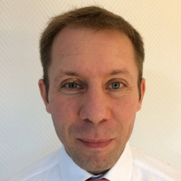Dr. Björn Naundorf