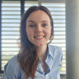 Dr. Lisa Toczek