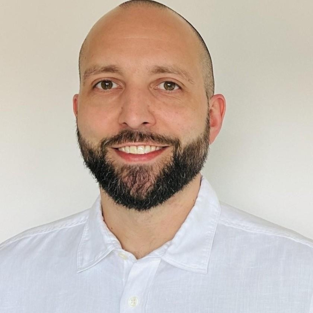 Fabian Hoffmann - Fertigungssteuerer / Operativer Einkäufer - Leuze ...
