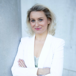 Andrea Fraunhoffer