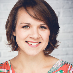 Lena Dominik
