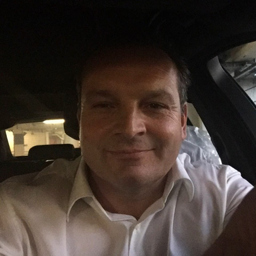 Ralf Bauer