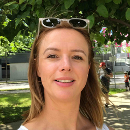 Mag. Elisabeth Hotter