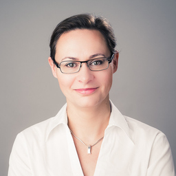 Tanya Henze