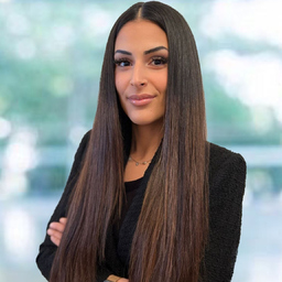 Ezgi Azlag 