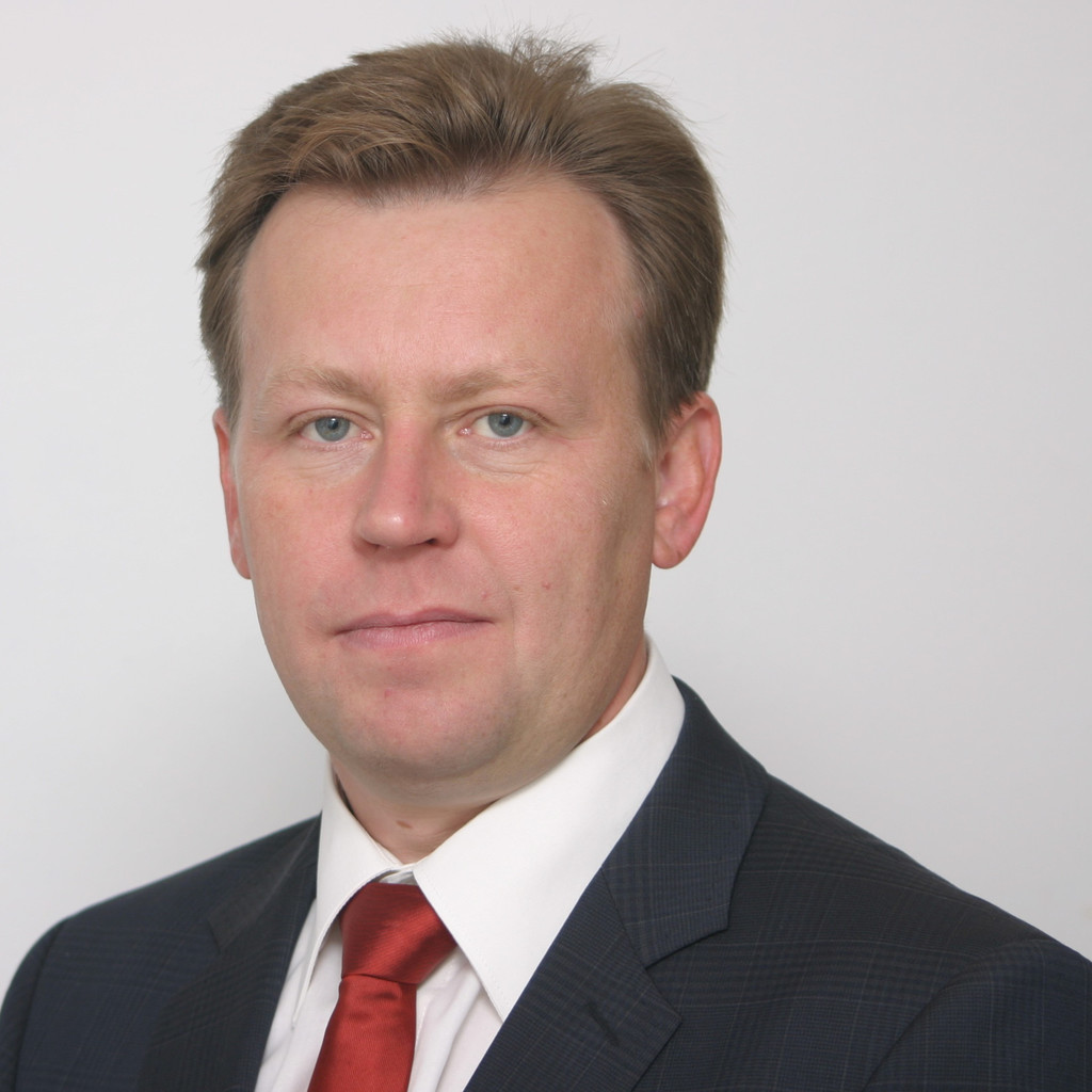 Alexander Sosedko Strategy analyst / Senior Enterprise Architect E