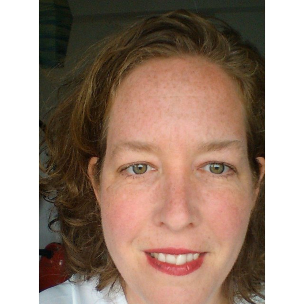 Tracey Biela Knowledge Engineer XING