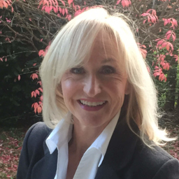 Claudia Straub