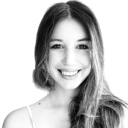 Nia Stuber