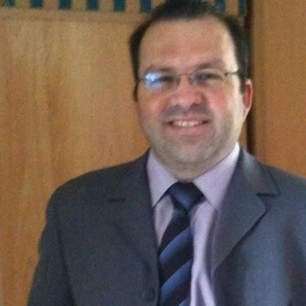 Luigi Bucci Stellvertretender Technischer Leiter Collegium