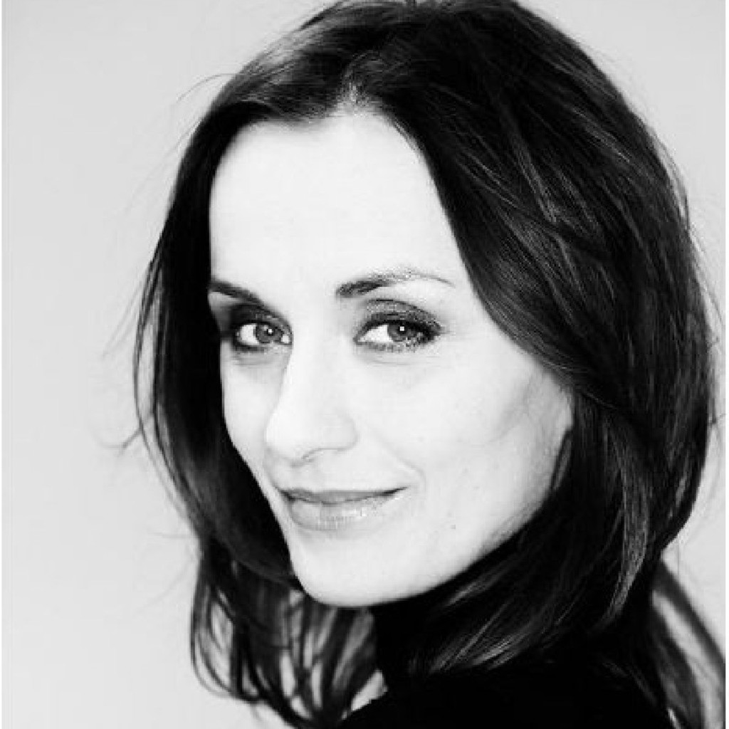 Josefine Bloch Virtual Assistant Josefine Bloch Virtuelle