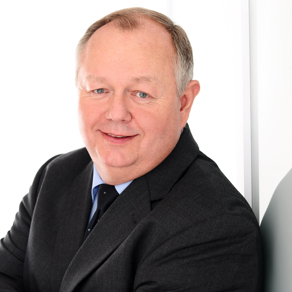 Thomas Tillack Associated Director Operations Verizon Deutschland