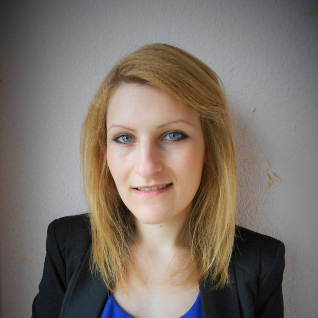 Yana Yanakieva Recruitment Consultant Easy Consult