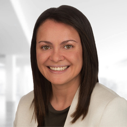 Stephanie Mayr