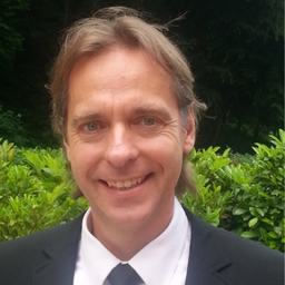 Dr. Henning Rochow