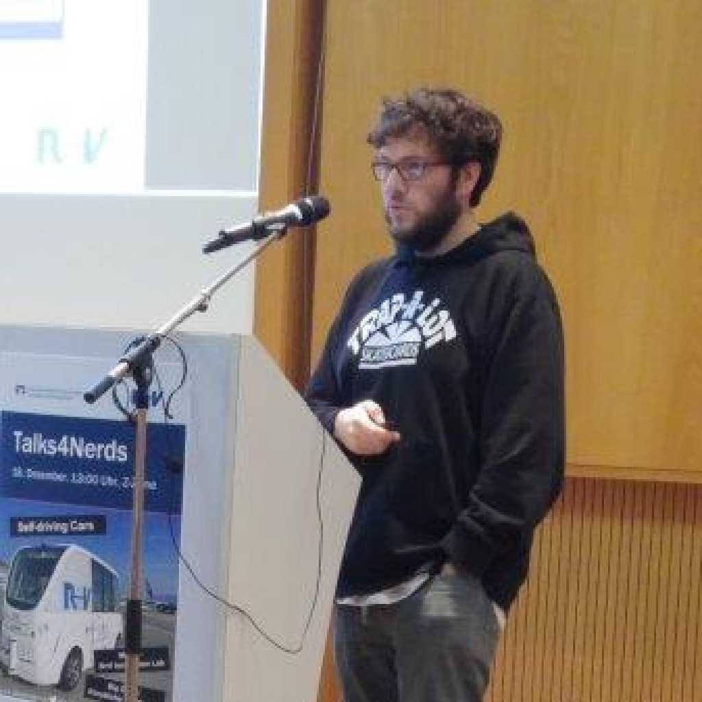 Julius Lebert Cloud Solution Architect / Cloud Security Consultant