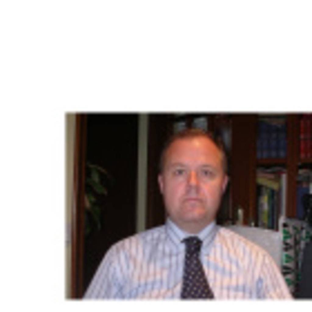 FERNANDO BELENGUER MULA Arquitecto. Redactor de proyectos de