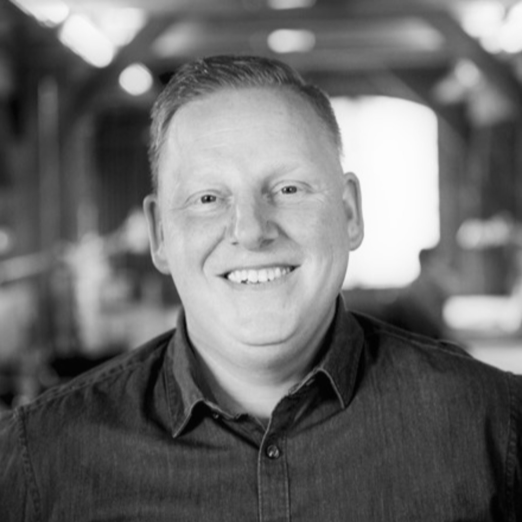 Tobias Jahn Director Last Mile ShopApotheke XING