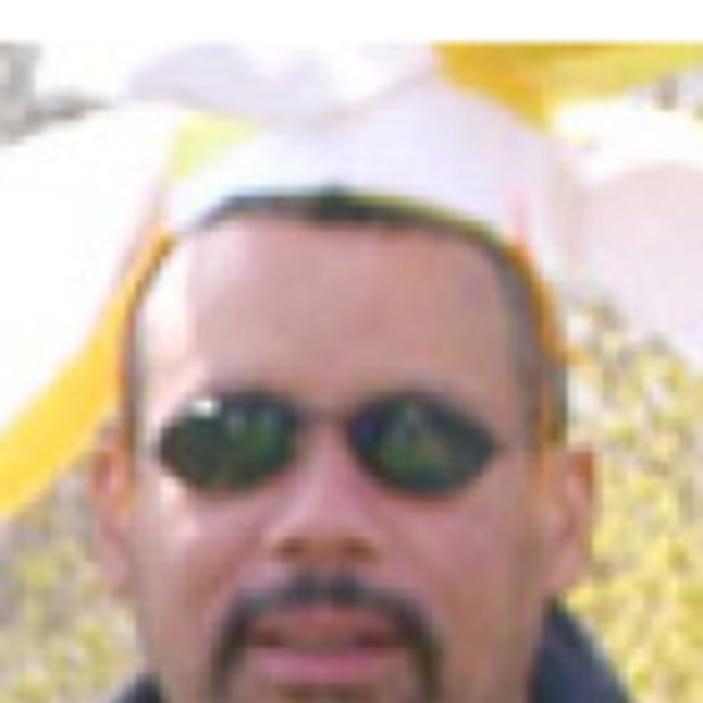 Luis Torres President XING