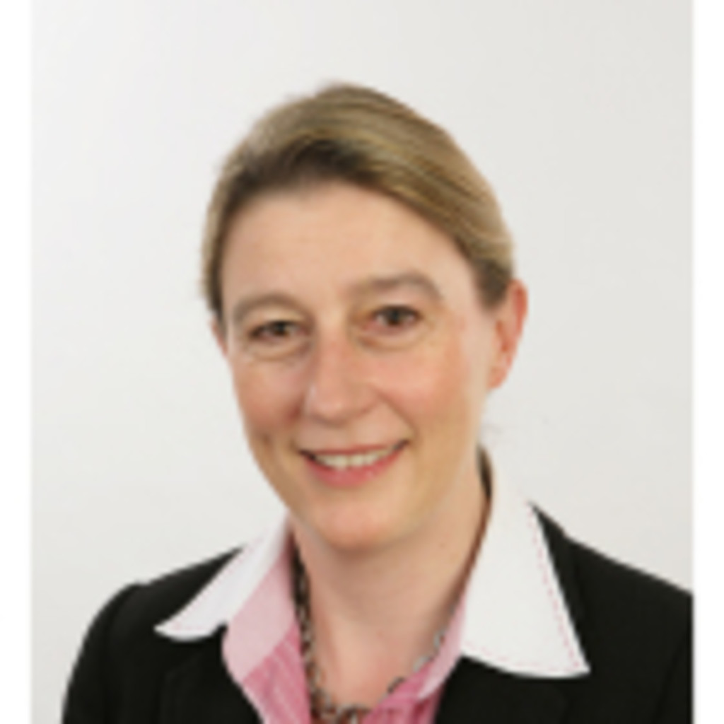 Kathrin Karnbaum Senior Property Treaty Underwriter Swiss Re Group kathrin-karnbaum-senior-property-treaty-underwriter-swiss-re-group