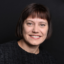 Simone Glass