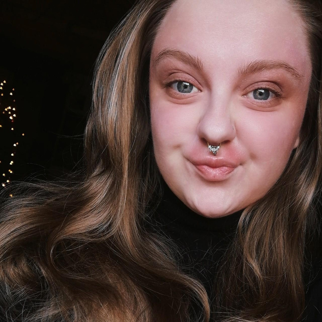 Fabienne Bechstein Kauffrau für Büromanagement Thoks GmbH XING