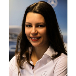 Alexandra Ross bei der Mandanten Betreuung Alexandra Ross bei der Mandanten Betreuung