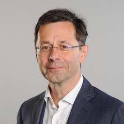Dr. Manfred Ruthsatz