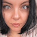 Simone Roth