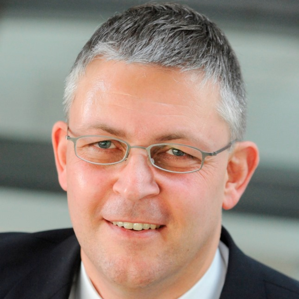 Dipl.Ing. Ulrich Schmidt HRManager Personalentwicklung