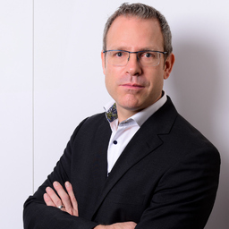 Dr. Frank Bakker