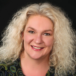 Eva Hiller