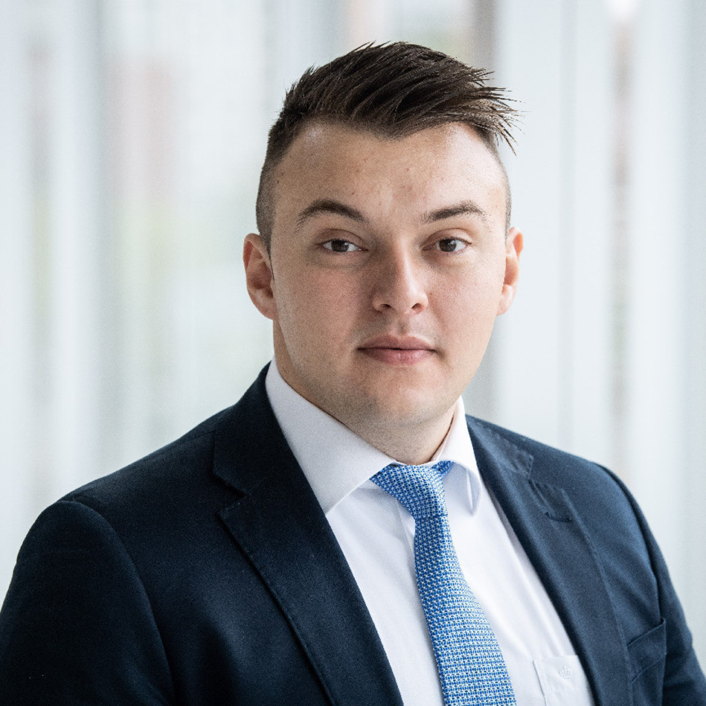 Ajdin Sivac Investment Reporting Specialist UBS AG XING