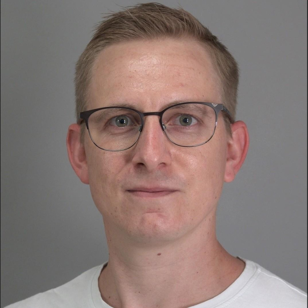 Markus Cotte Fachmonteur Qioptiq Photonics GmbH