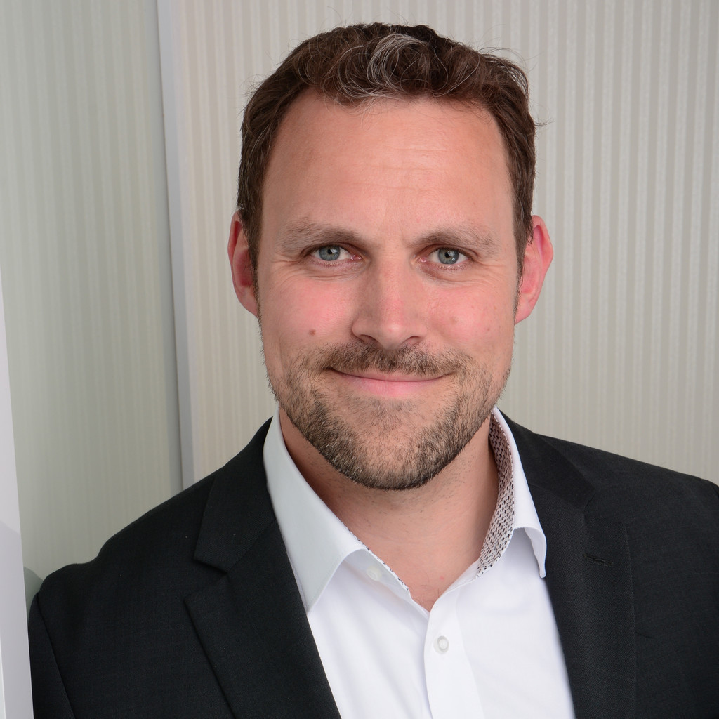 Björn Jensen Team Lead Software Engineering CCV GmbH The