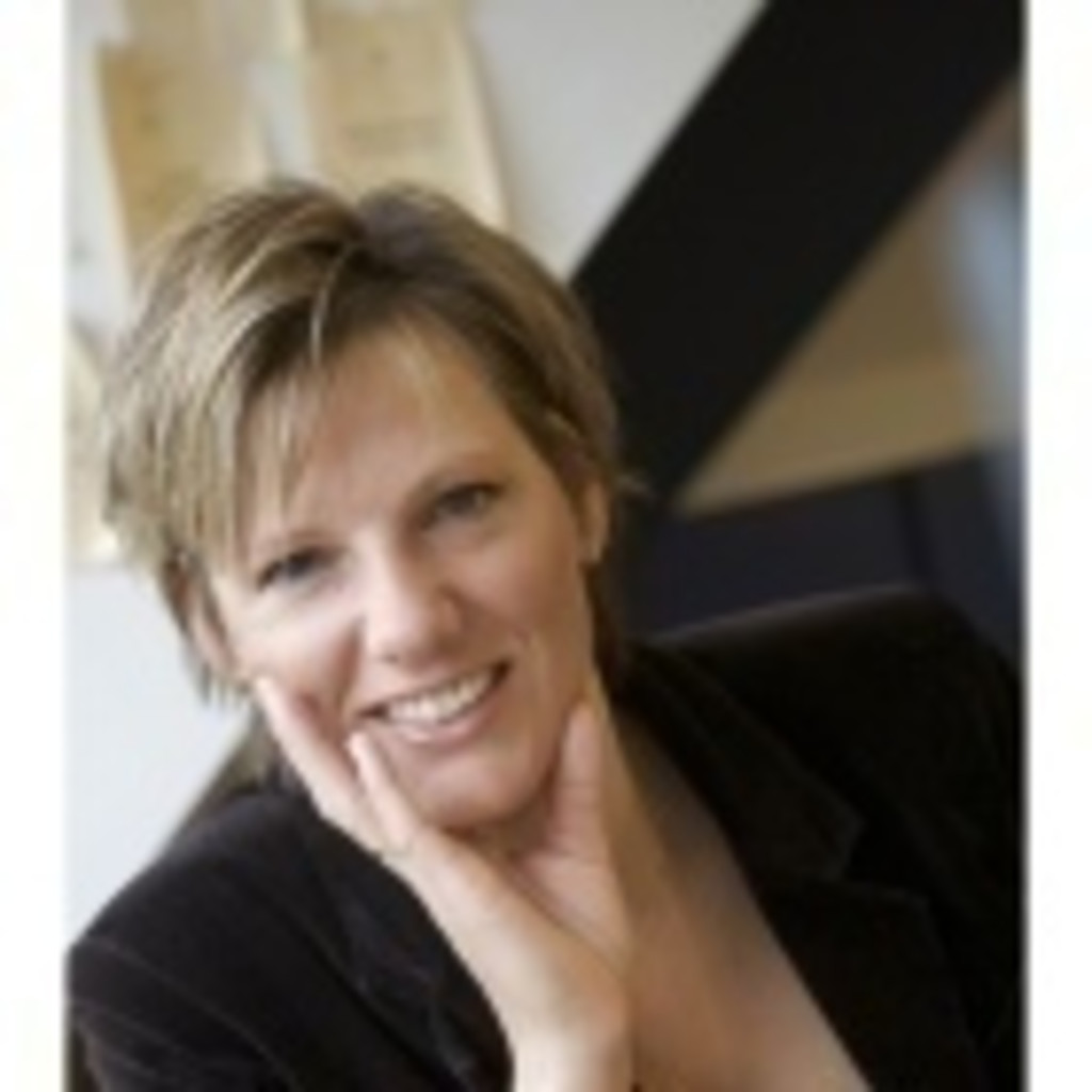 Suzanne Glorie Directeur FFective Marketing XING