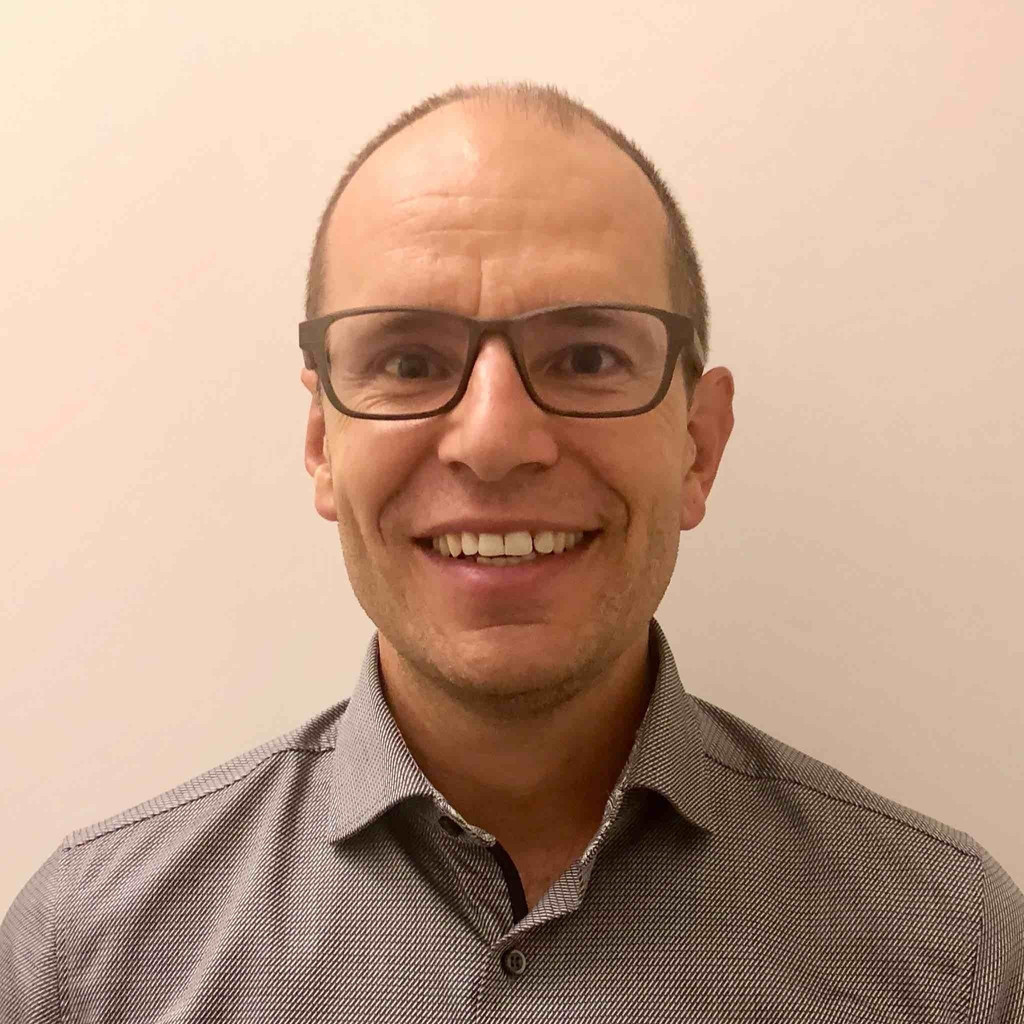Alexander Bühler Head of Communications & Marketing / Personal