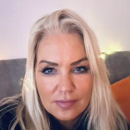 Simone Stielow