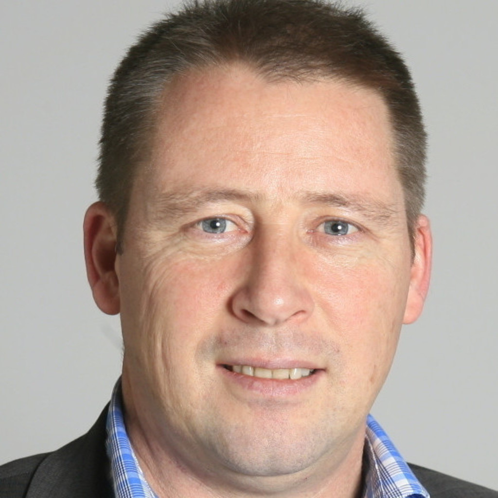 Henrik Dige Christensen Regional Director EUSupply Holding AB XING