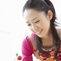 Dr. Alina Zhu